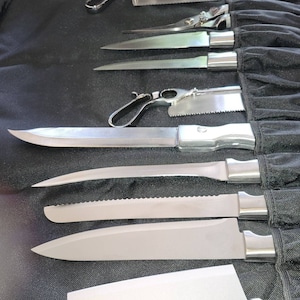 Dexter replica knife set