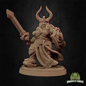 Dwana, Dwarf Queen  | DnD | Pathfinder | Tabletop Gaming | Hold My Dwarf | Miniatures of Madness