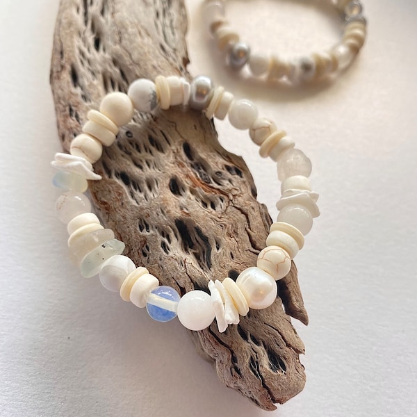 White Beachy Boho Bead Bracelet, Recycled & Sea Glass Gemstone Bracelet, Australian Handmade Jewellery, Wedding Jewellery, Beach Lover