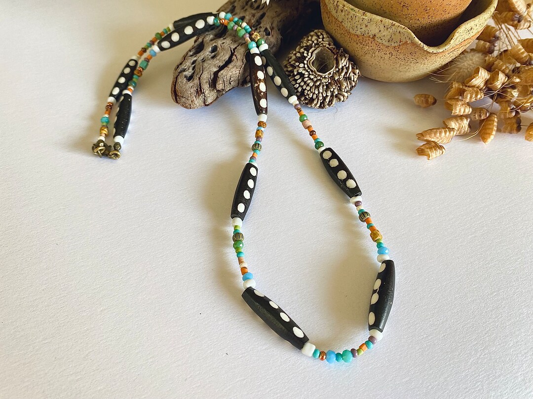 Colorful polka dot bead necklace