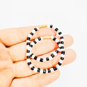 Zwart-witte kralen Indiase pasgeboren baby meisje of jongen armbanden armband sieraden (0-12 maanden) Gratis verzending