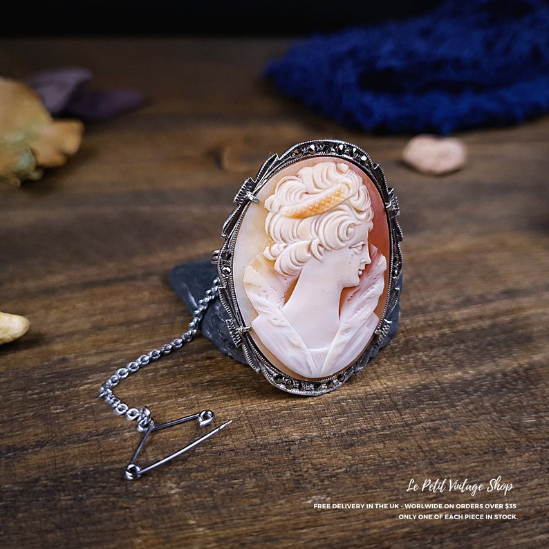 Genuine Italian Carved Shell Antique Cameo Pendant Vintage Cameo Brooch