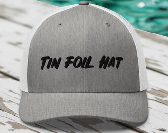 Gorro de papel de aluminio: divertida teoría de la conspiración, gorra de camionero con temática de ovnis y hombres lagarto.