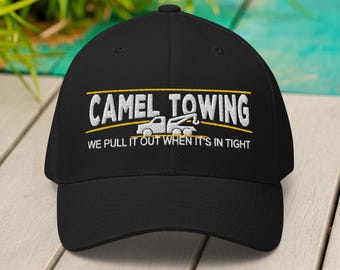 Camel Towing Trucking Flexfit-Mütze: Lustige Mechaniker-Humor-Kappe für Erwachsene