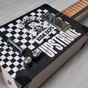 3-String Electro-Acoustic Cigar Box Guitar - Handcrafted CBG Instrument for Blues and Folk Music