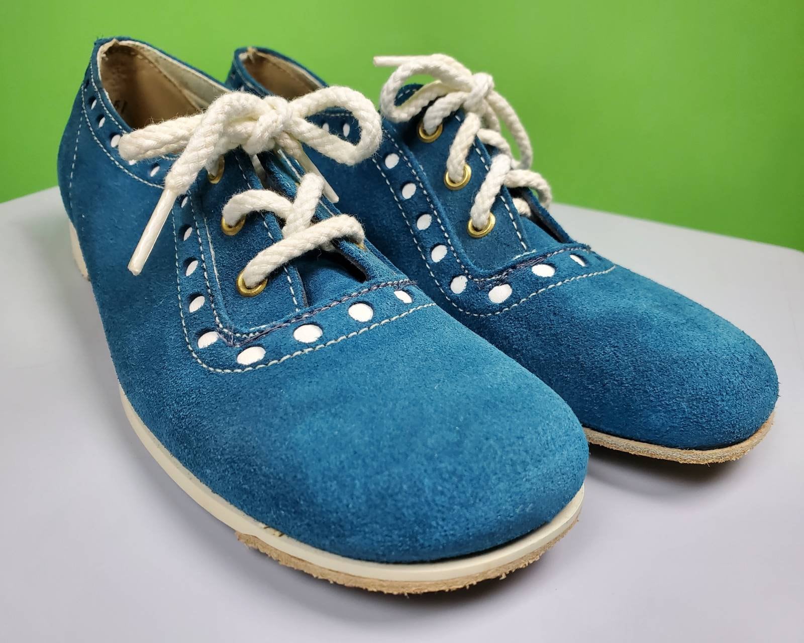 1960s Mod Lace-up Shoes. Blue Suede Vintage Bowling Shoes 1960s Mod Lace-up Shoes. Blue Suede Vintage Bowling Shoes