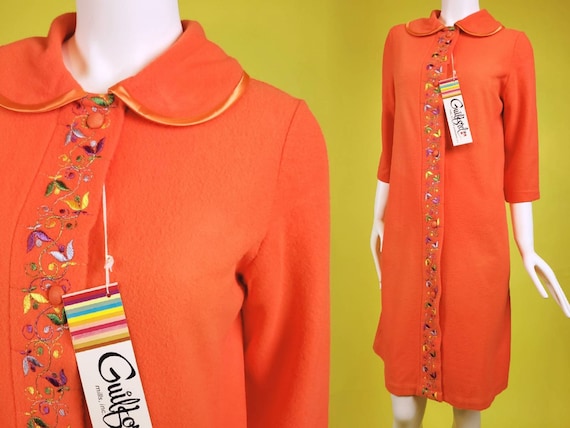 DEADSTOCK 1960s mod house robe with embroidery & … - image 1