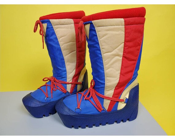 1970s snow boots. Moon boots. A relic.