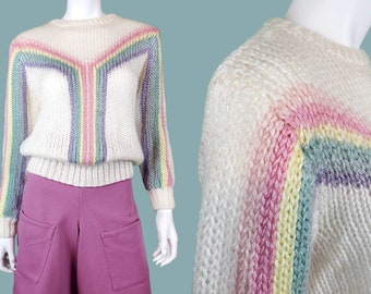 Pastel chunky rainbow sweater from the 70s. Pullover gradient colors unique vintage soft & sweet. Rollergirl Valentine's Easter Spring (S/M)