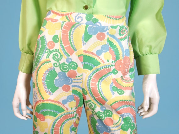 Vintage novelty print pants 1960s 70s spring summ… - image 3