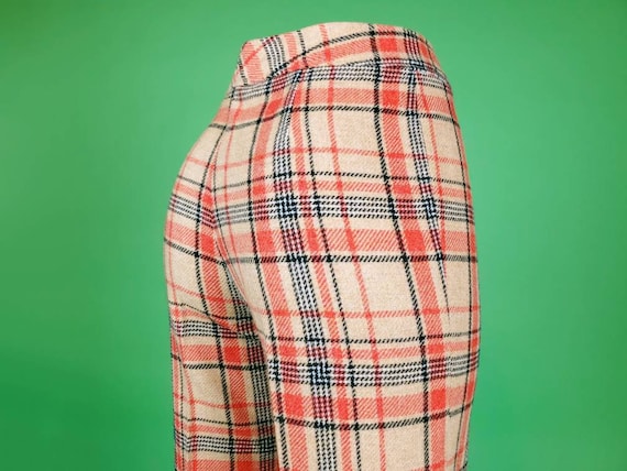 Vintage wool plaid pants. 60s/70s high rise, wide… - image 4