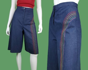 Rainbow jeans culottes gauchos vintage from the 70s. High rise relaxed fit. Rollergirl aesthetic. Embroidery colorful stitching. (26 x 14)
