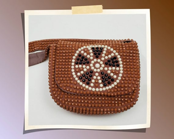 Vintage 70's beaded purse. Autumn shoulder bag. Ro