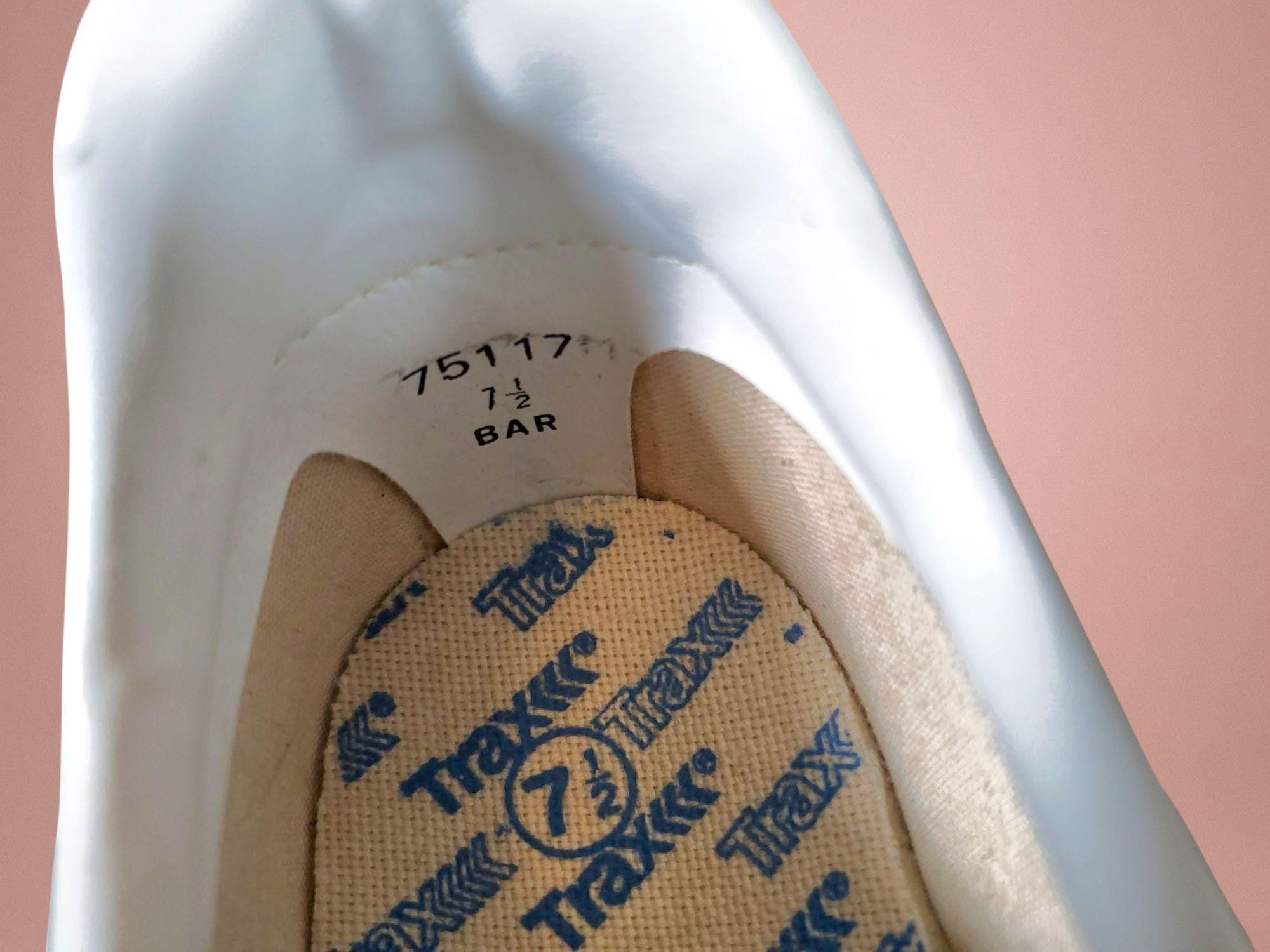 1970s TRAX Vinyl Sneakers, Deadstock White/blue Shoes (M 7.5/W 9 