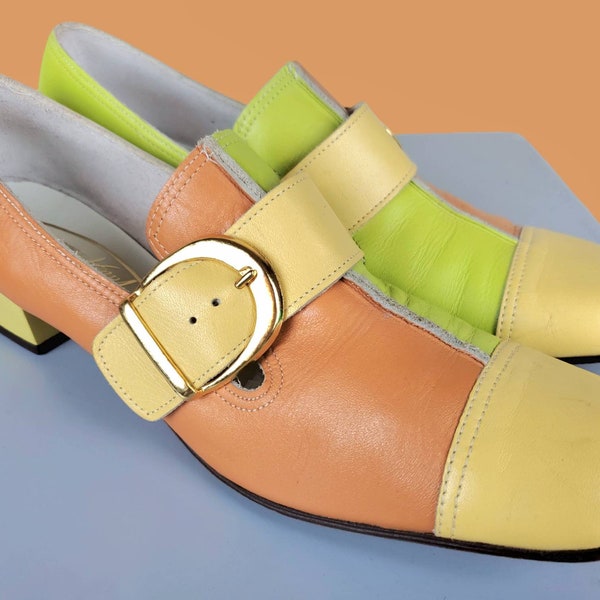 Colorblock 60s mod shoes. Vintage Viva Americana. Leather pastels orange chartreuse butter. Big gold buckle MONK strap. (8.5 NARROW)