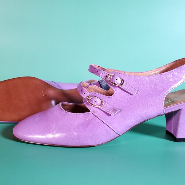 1960s lavender leather shoes vintage mod mary janes purple heels (7N)