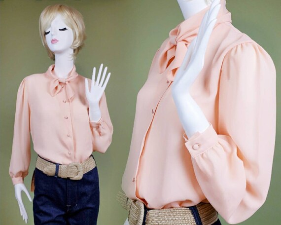 Vintage 70s/80s peach pussy bow blouse by Henry Le