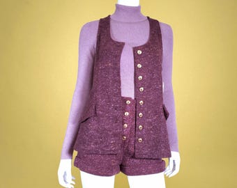1960s vintage shorts suit set, DEADSTOCK, 2 piece with vest, mod confetti knit, cuffed: (bust 34/waist 26)