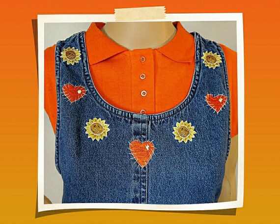 Vintage 80s denim smock dress. Embroidered. Size P
