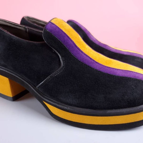 Hush Puppies disco heels. 90s does 70s chunky colorblock psychedelic loafers. Purple & yellow. Hipster disco LA Lakers. (W 7.5)