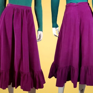 1980s skirt set unique vintage 2 piece reversible vest plum corduroy ruffled prairie below the knee gathers unique 25 waist/34 bust/XS immagine 4