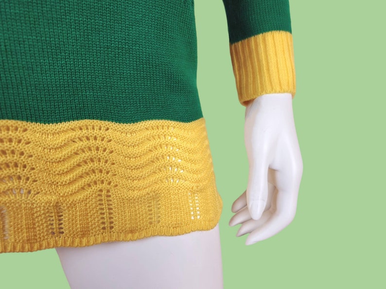 Unique deadstock pullover sweater. Vintage 80s. Bodycon, micro-mini, vibrant, rastafarian, red yellow green, scalloped pattern. XS image 7