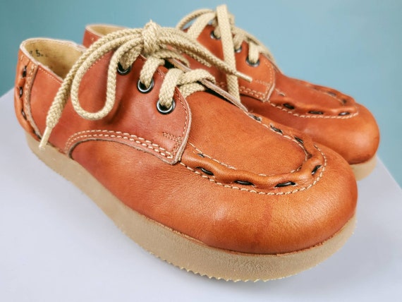 DEADSTOCK 1970s Lace-up Loafers With a Chunky Stitched Moc Toe