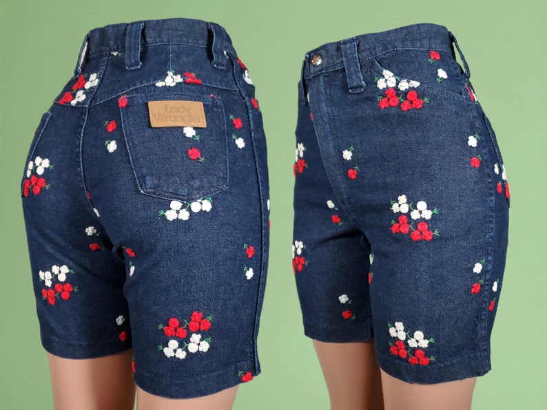 Lady Wrangler embroidered shorts denim vintage 60s mod red & white floral 27/28 x 6 image 10