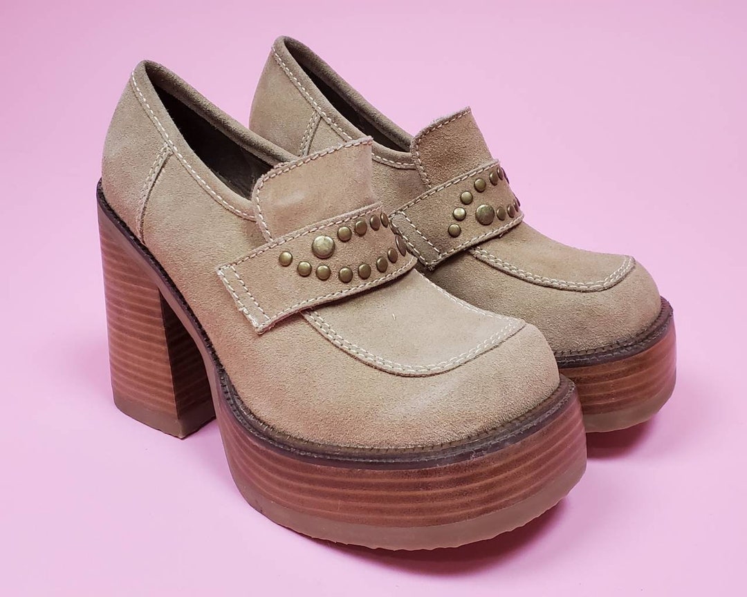 AMERI　STUDS WOOD HEEL BABOOSH Ameri】STUDS WOOD HEEL BABOOSH