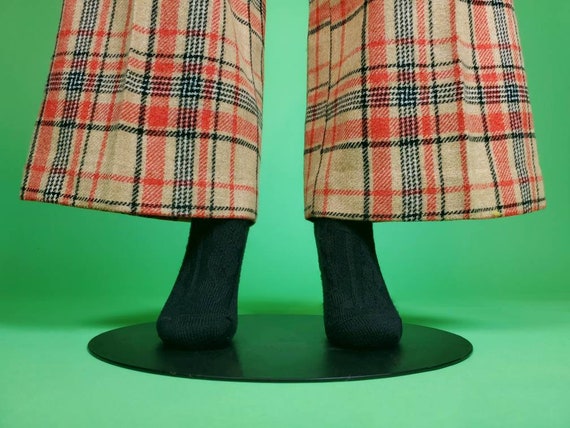 Vintage wool plaid pants. 60s/70s high rise, wide… - image 6