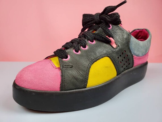 black color block shoes