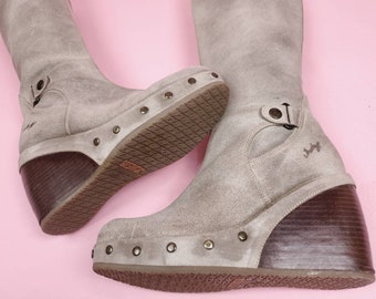 Y2K DESTROY Boots. Tall Wedges 