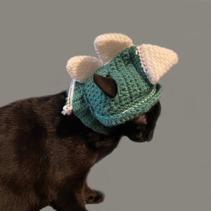Hats for cat, crochet pattern, sphynx cat clothes, crochet cat costume pattern, crochet cat apperal pattern, crochet dino dog hat pattern.