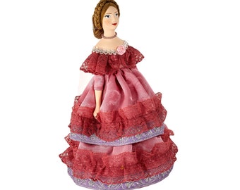 jewelry box The young lady in the summer walking costume Porcelain art doll