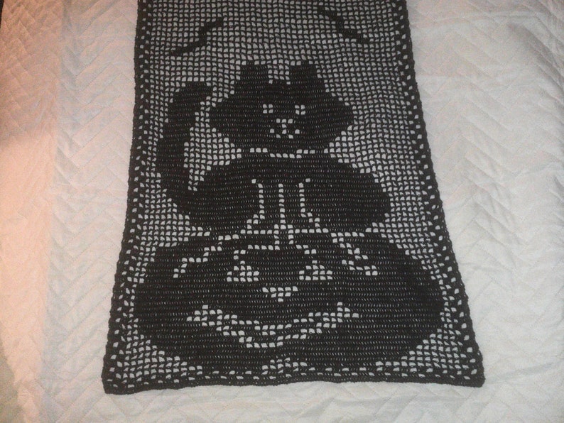Kat in de Pompoen Patch Rechthoekige Gehaakte Halloween Tafel Runner-Zwart-56 "x18" - KLAAR OM TE VERZENDEN! afbeelding 2