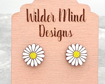 Daisy Studs, Daisy Earrings, Flower Earrings, Flower Studs, Spring Earrings, Floral Earrings, Summer Earrings, Summer Jewelry, Wood Studs