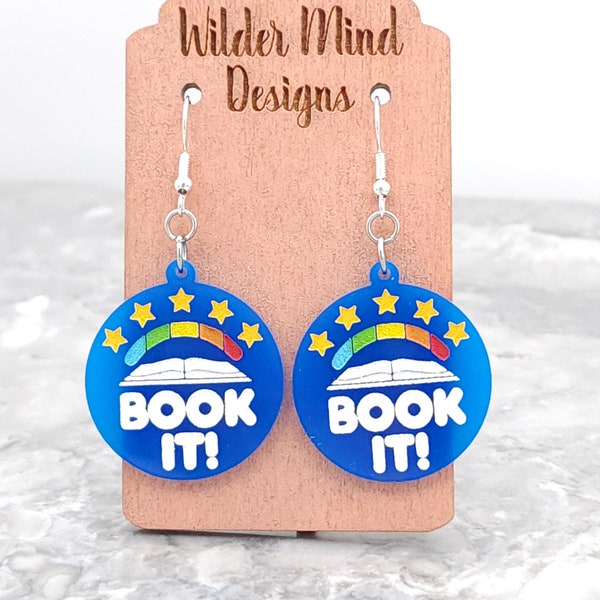 Réservez-le ! Boucles d'oreilles : cadeau de bibliothécaire en acrylique bleu découpé au laser