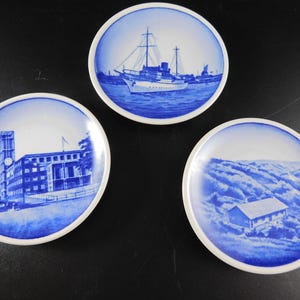 Set of 3 Vintage Royal Copenhagen Denmark round mini plates-shelf decor-collectible plates set