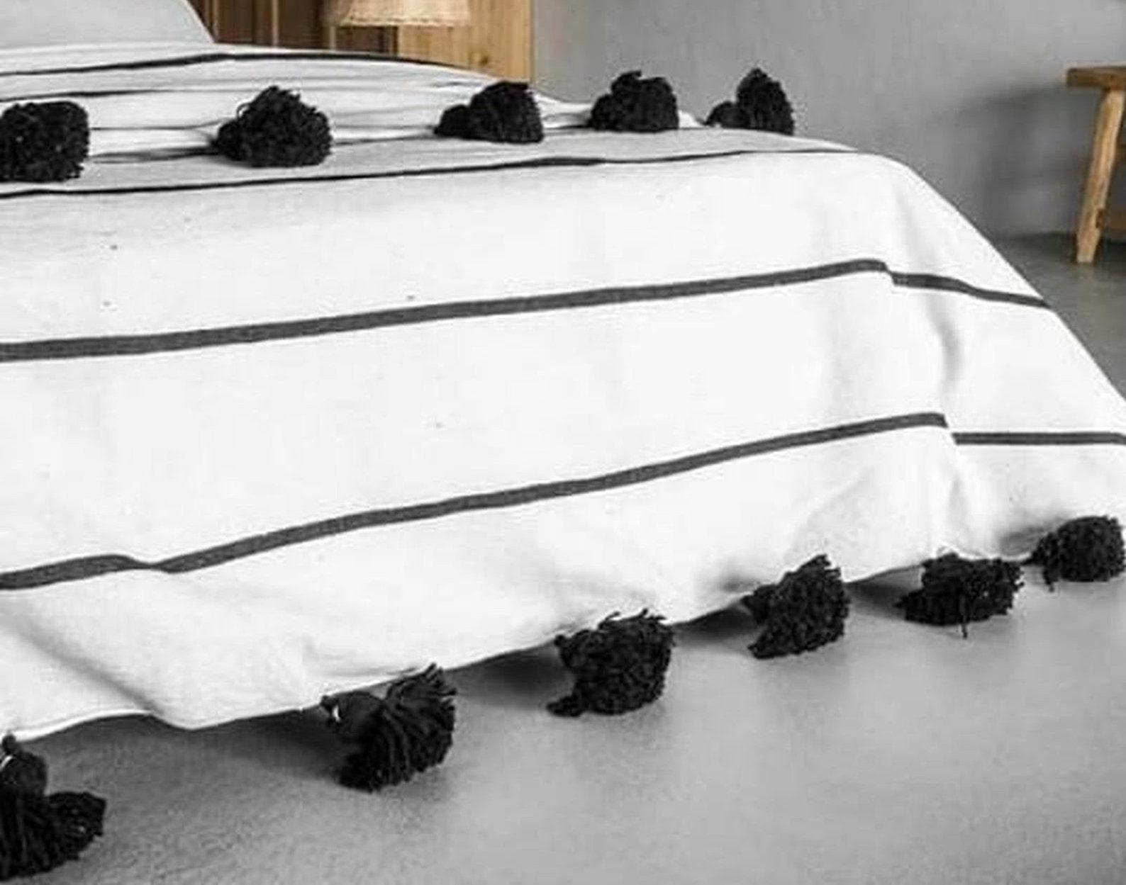 White/black Throw Blanket Morocco Wedding Blanket for Guest Etsy