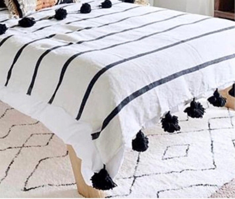 White/black Throw Blanket Morocco Wedding Blanket for Guest Etsy