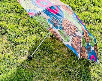 Retro Floral 60’s Style Single Person Compact Umbrella