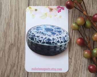 Needle Minder for Cross stitch,Needlepoint,Chinese Needlework gifts,Blue Willow Needle Minder,Delftware Magnets