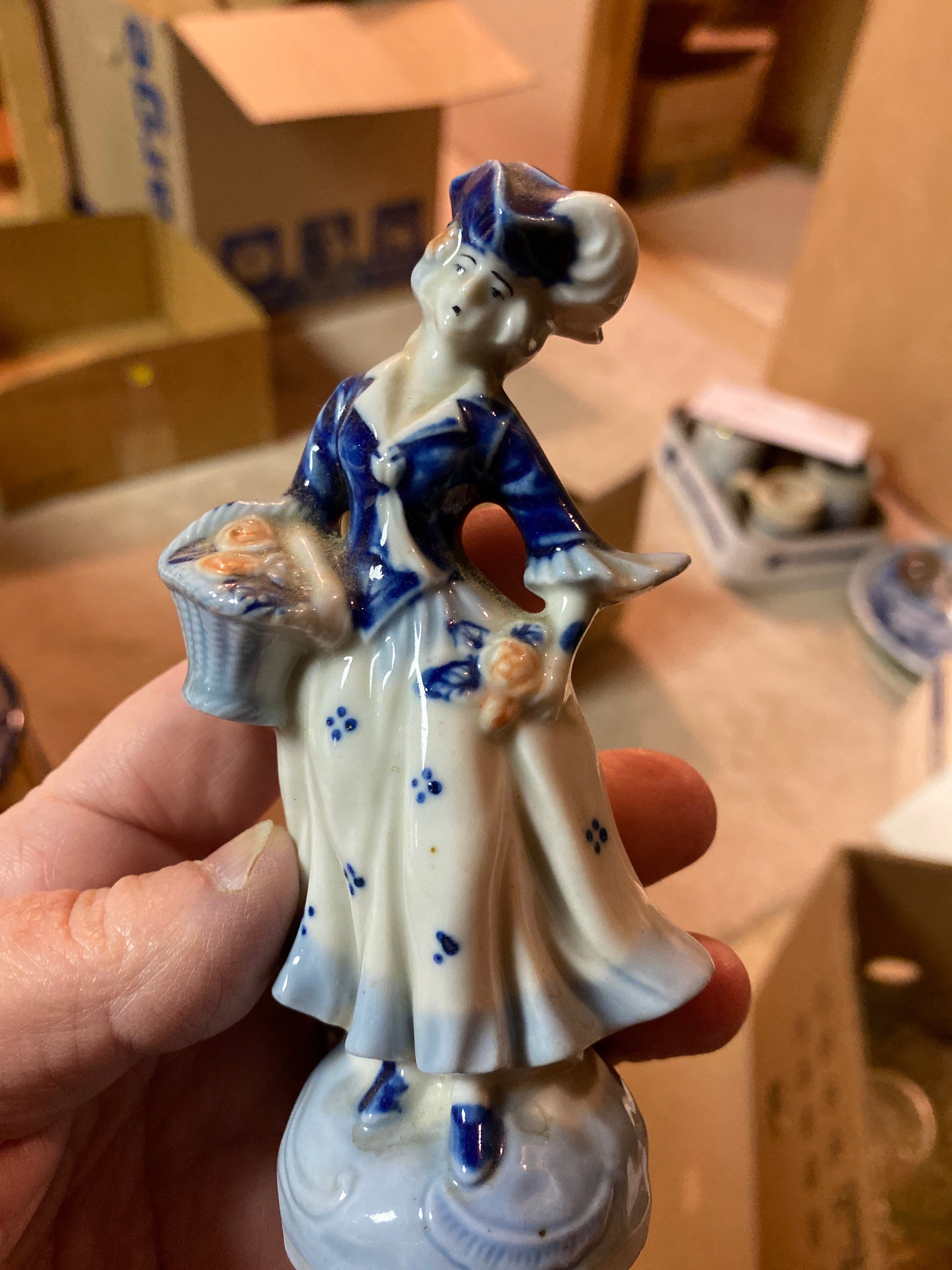 Blau und weiß made in Japan Figur