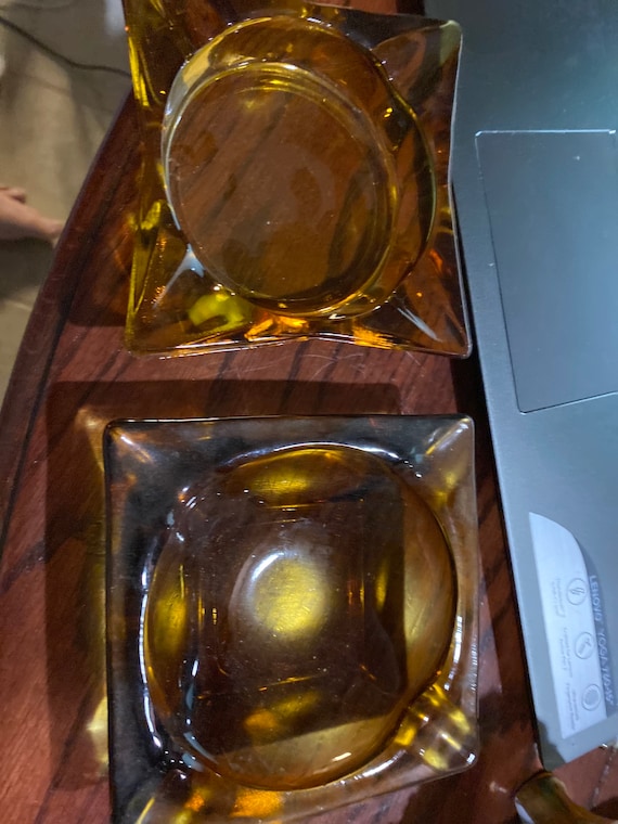 ヴィンテージの琥珀色のガラス灰皿 - Etsy 日本