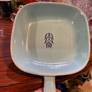 Cronin blue tulip skillet/crock