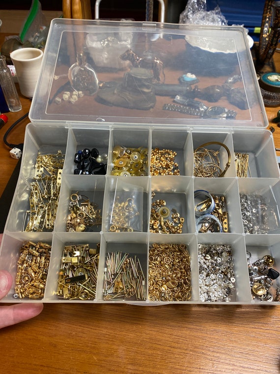 Nice assortment of jewelry findings