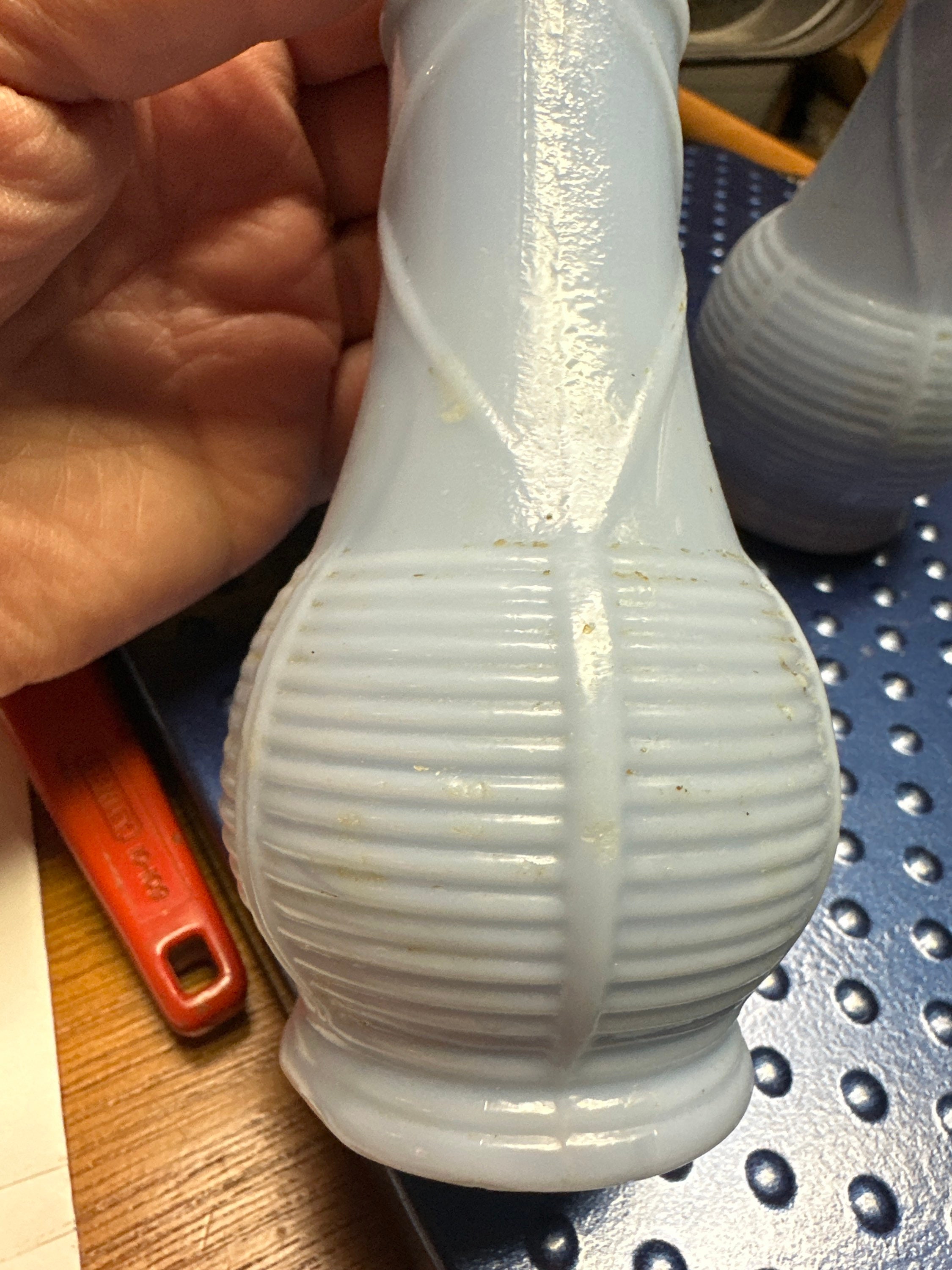 ヴィンテージ ジャネット グラス デルファイト ブルー ミルク ガラス