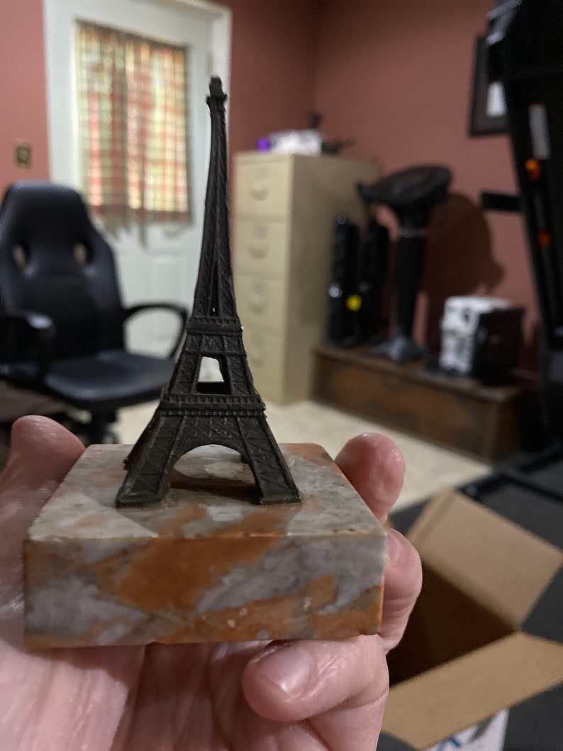 Eiffel Tower souvenir image 4