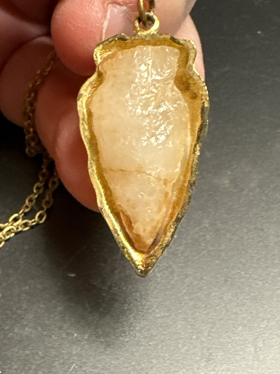 Arrowhead necklace View 2