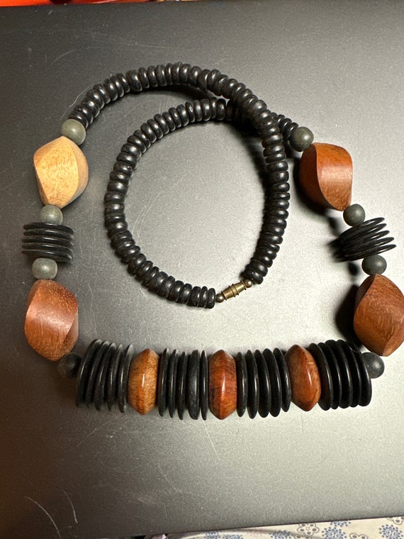 Chunky wood bead necklace